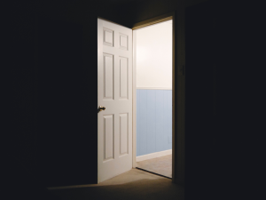 dieses Foto zeigt eine geöffnete Tür